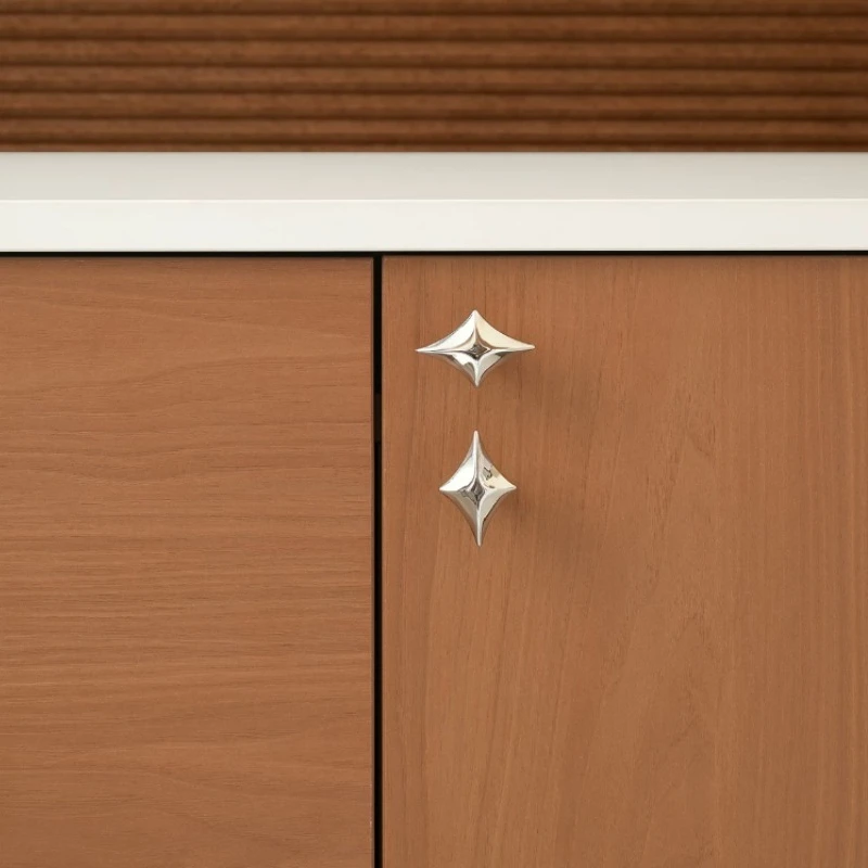 Creative Antique Wardrobe Pull - Unique Furniture Hardware recension och pris