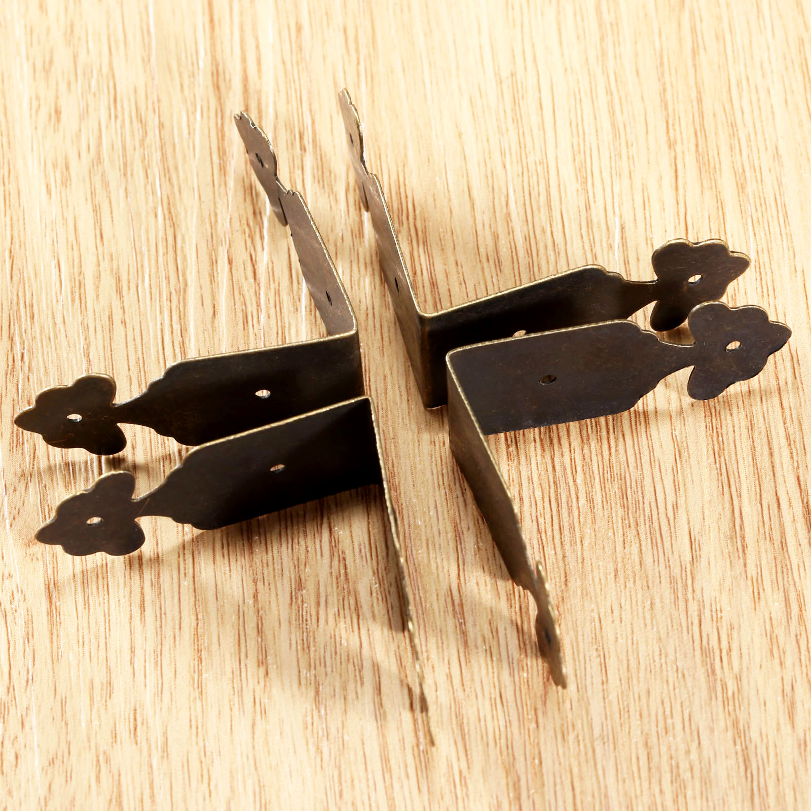 4pcs Decorative Corner Protect - Furniture Hardware Nails recension och pris