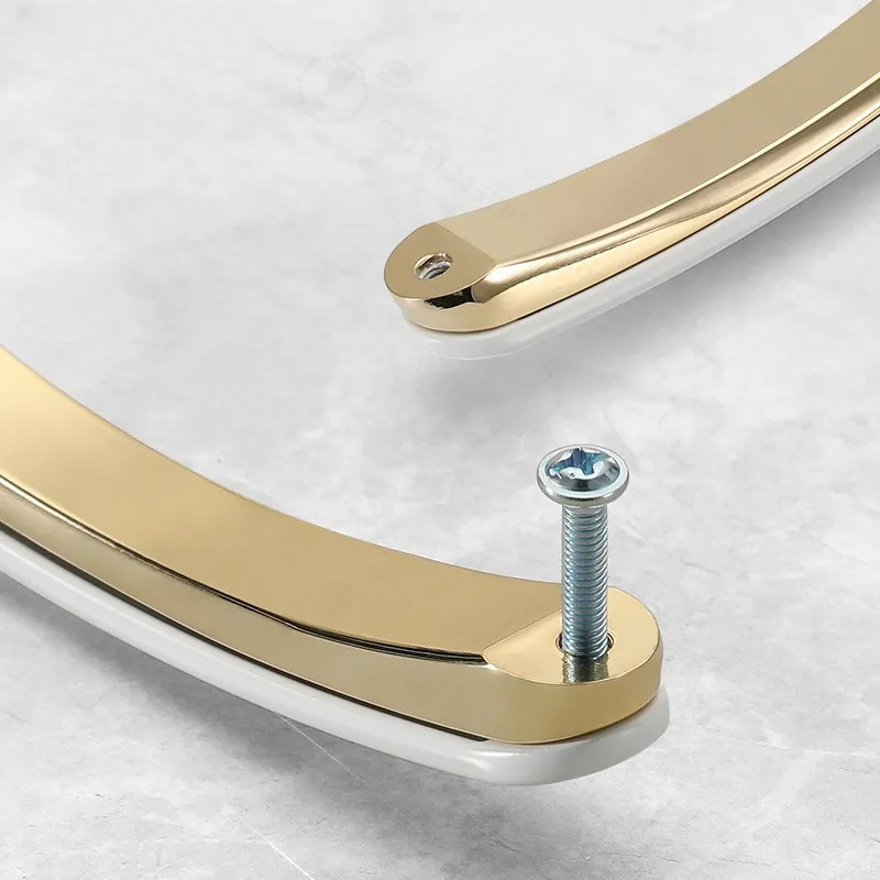Modern Simple Zinc Alloy Cabin - Furniture Hardware Handles recension och pris